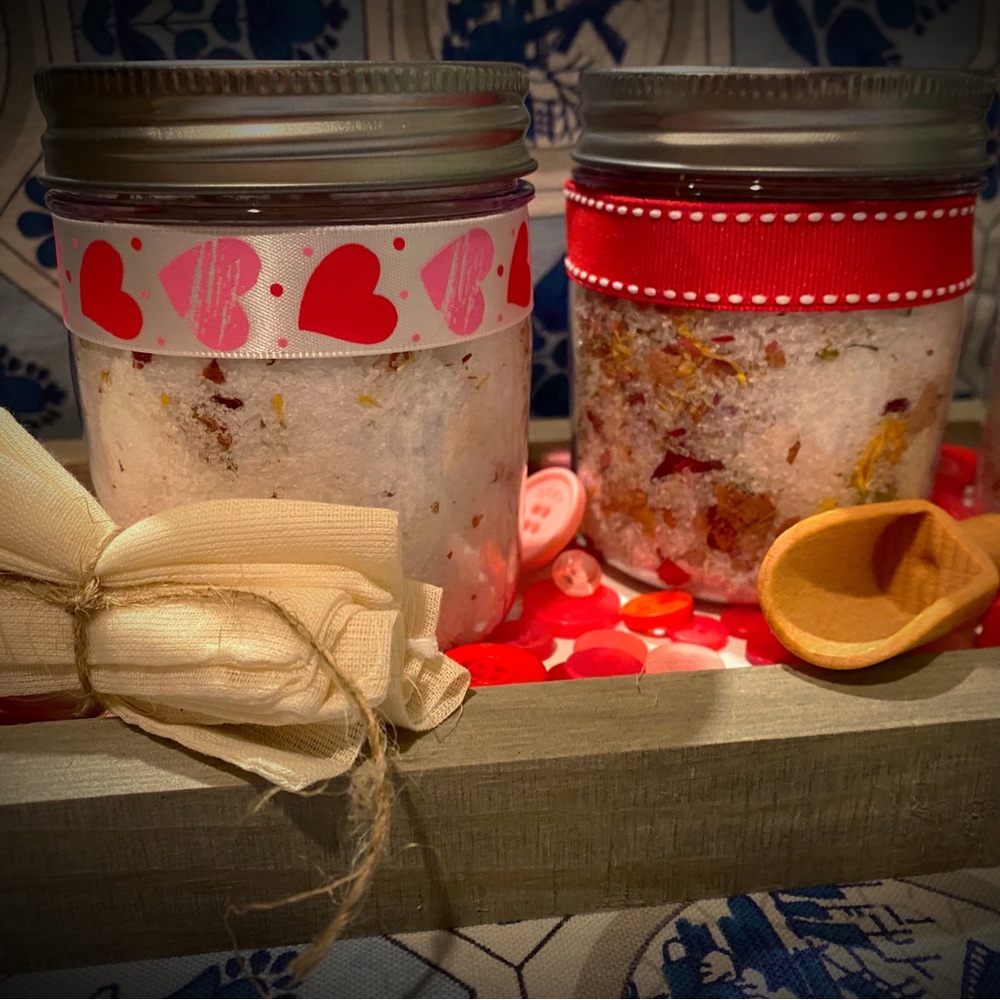 Bath Salts with lavender oil, dried flowers and Himalayan Pink Salt. More scents